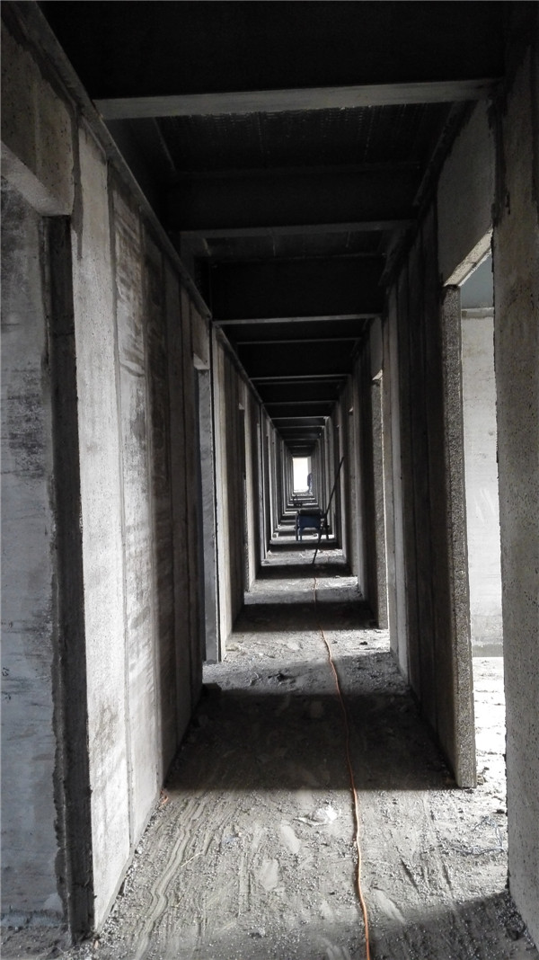 鋼結構墻板施工